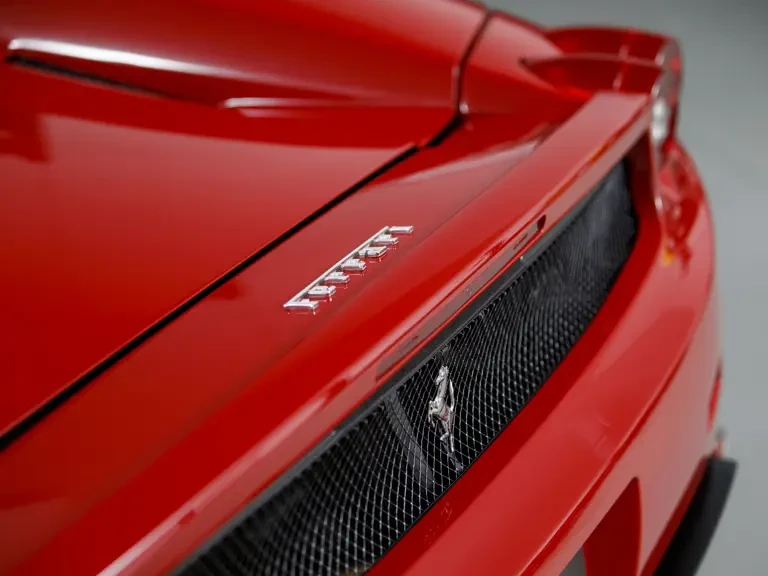 2003 Ferrari Enzo - Image 26 of 31