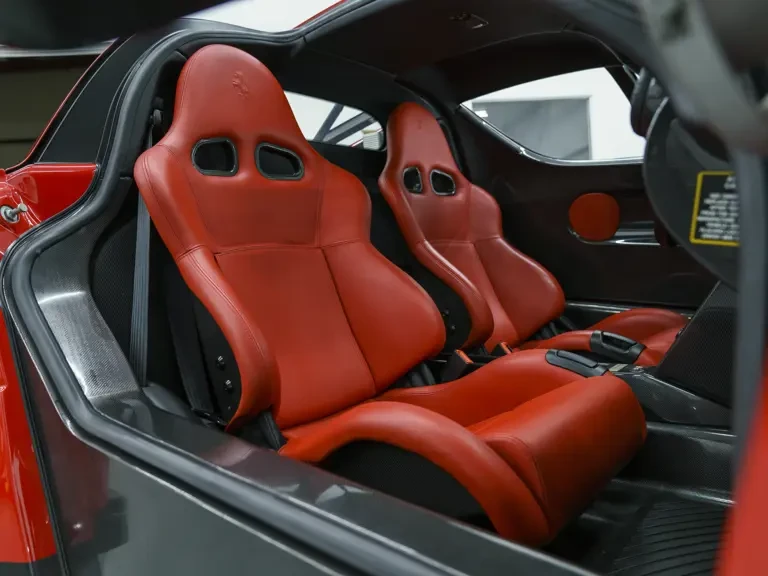 2003 Ferrari Enzo - Image 15 of 31