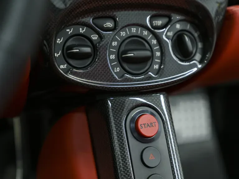 2003 Ferrari Enzo - Image 18 of 31