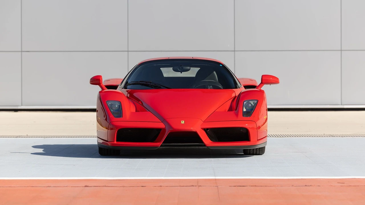 2003 Ferrari Enzo - Image 3 of 31