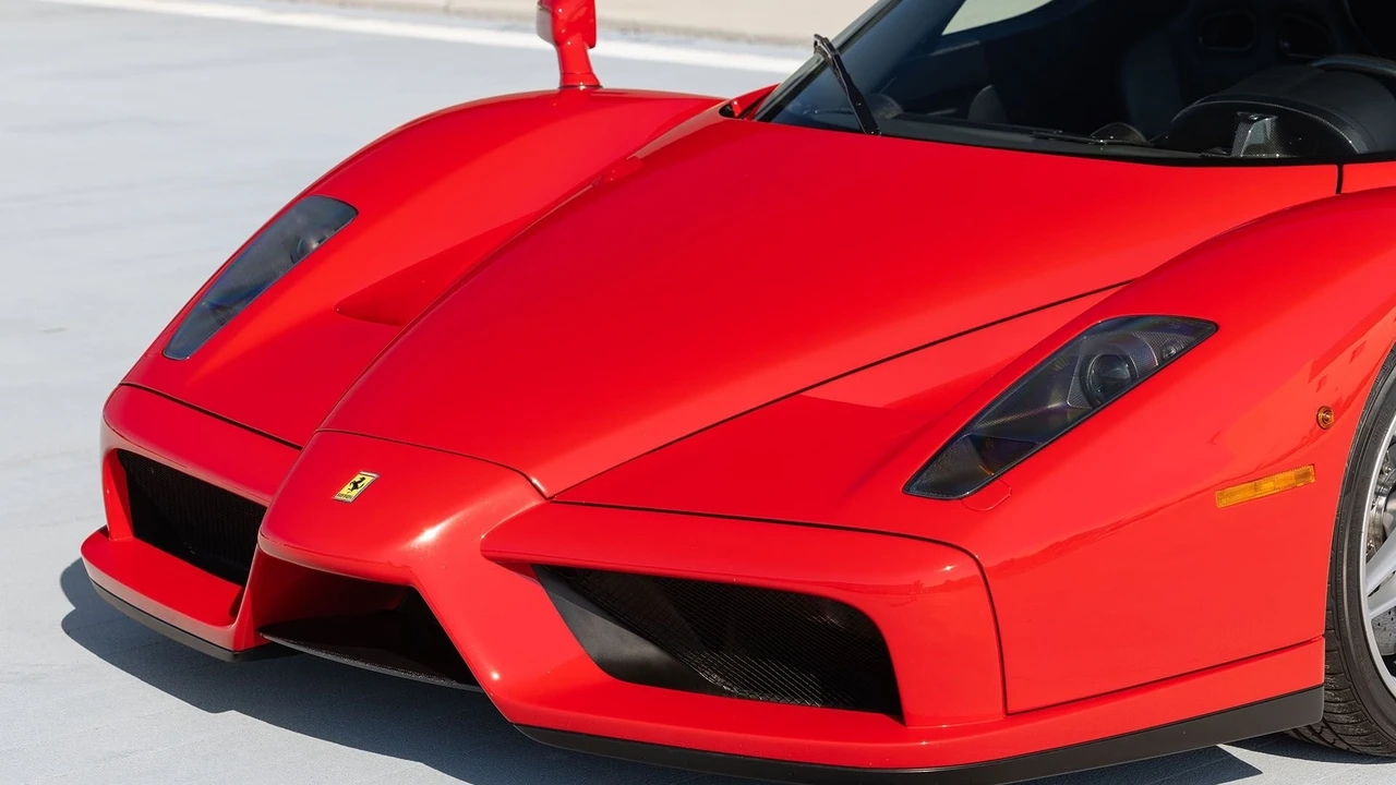 2003 Ferrari Enzo - Image 29 of 31