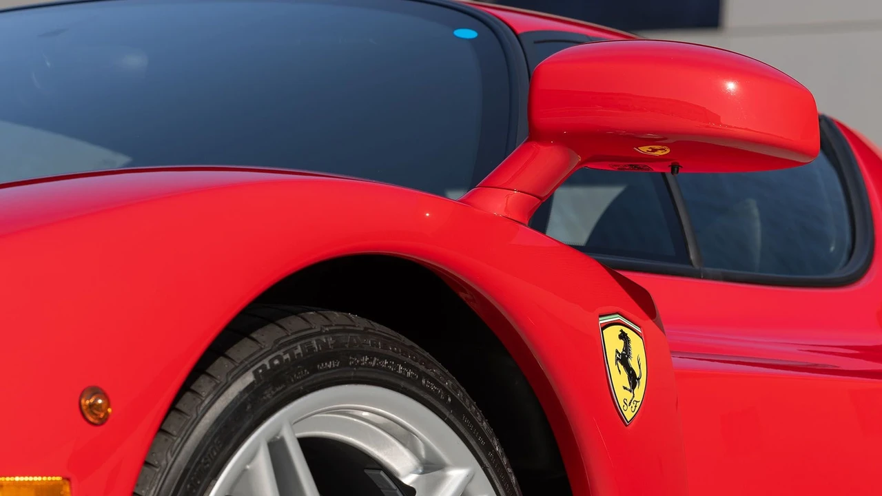 2003 Ferrari Enzo - Image 31 of 31