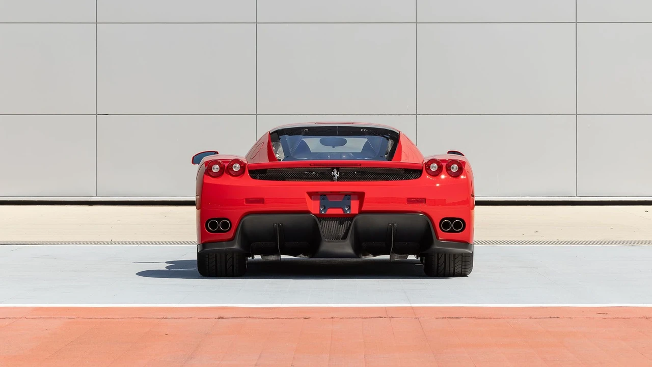 2003 Ferrari Enzo - Image 5 of 31