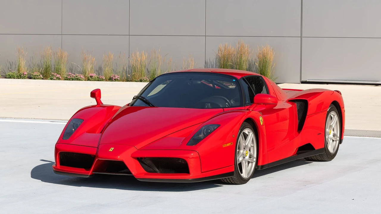 2003 Ferrari Enzo - Image 14 of 31