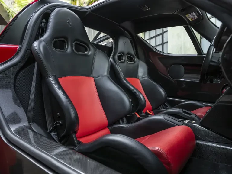 2003 Ferrari Enzo - Image 24 of 31