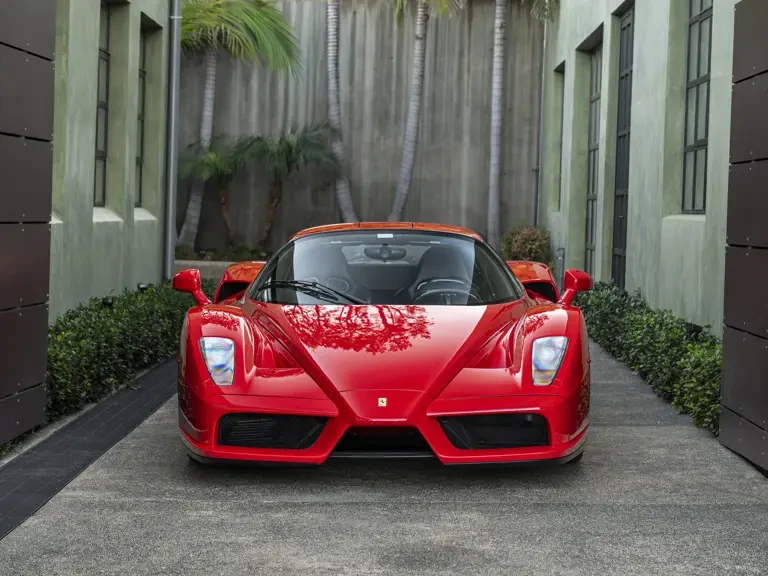2003 Ferrari Enzo - Image 8 of 31