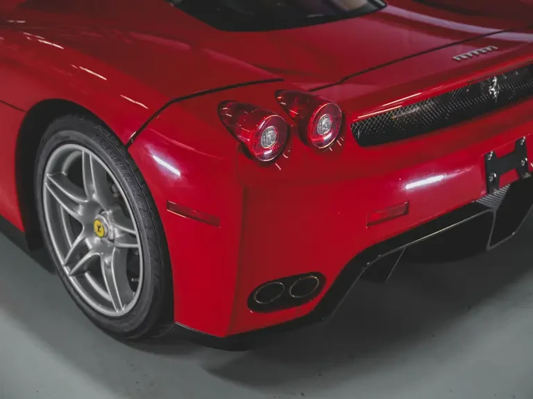 2003 Ferrari Enzo - Image 18 of 31