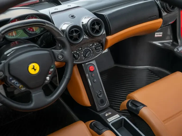 2003 Ferrari Enzo - Image 28 of 31