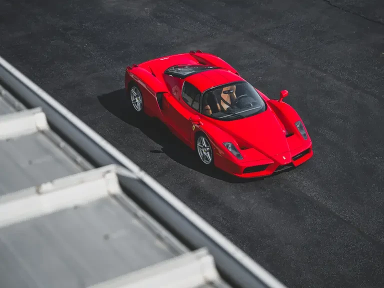 2003 Ferrari Enzo - Image 24 of 31