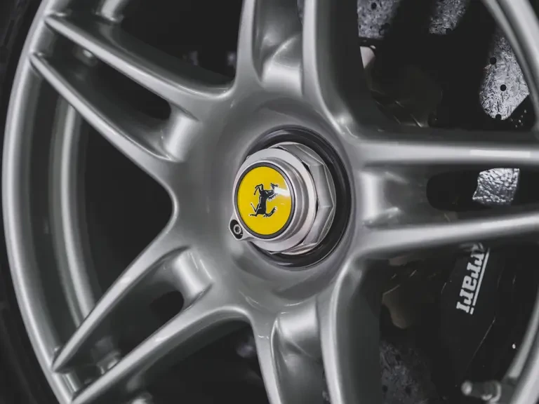 2003 Ferrari Enzo - Image 23 of 31