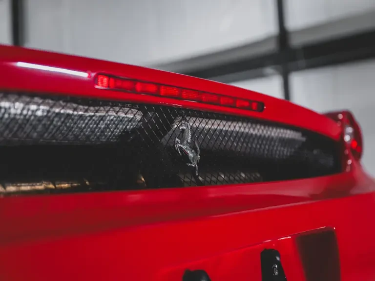 2003 Ferrari Enzo - Image 20 of 31