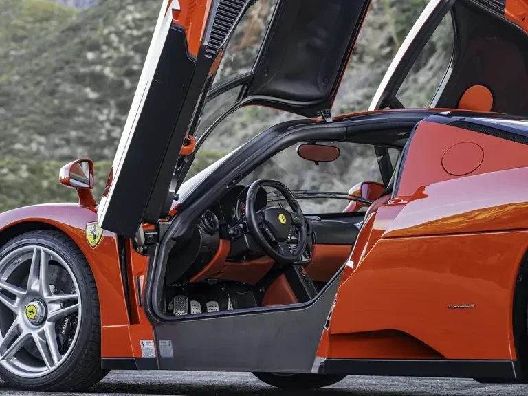 2003 Ferrari Enzo - Image 5 of 31