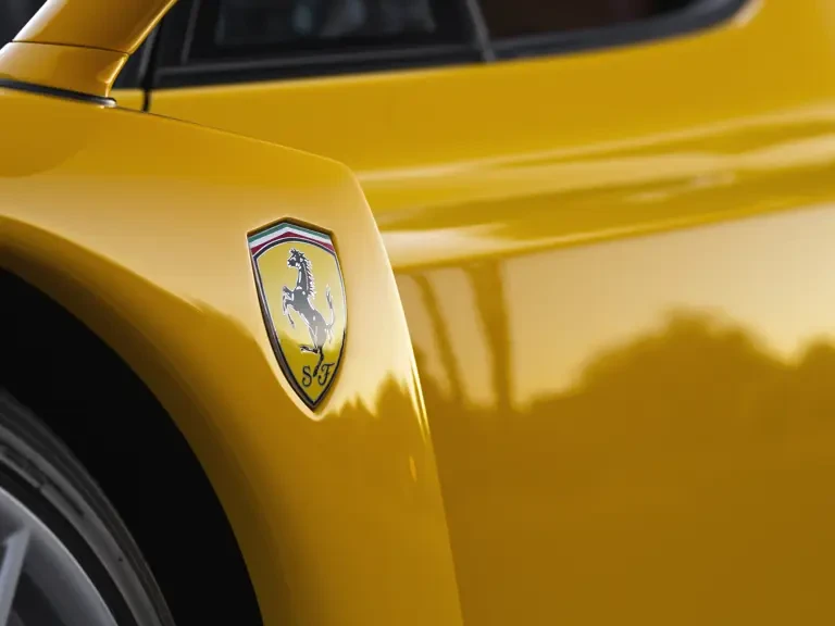 2003 Ferrari Enzo - Image 8 of 31