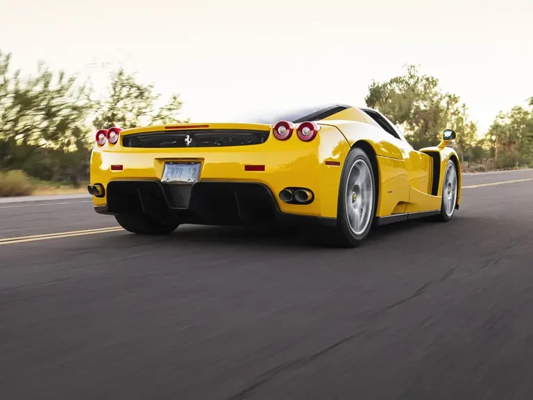 2003 Ferrari Enzo - Image 25 of 31