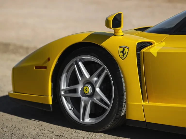 2003 Ferrari Enzo - Image 29 of 31
