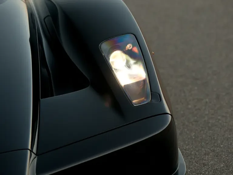 2003 Ferrari Enzo - Image 10 of 31