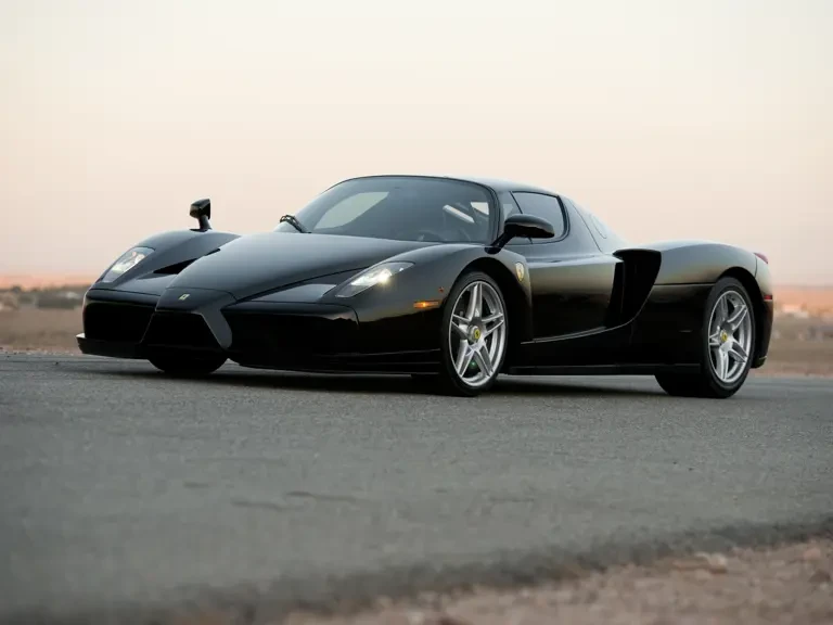 2003 Ferrari Enzo - Image 2 of 31