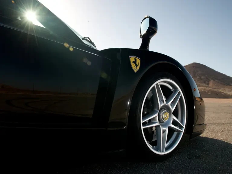 2003 Ferrari Enzo - Image 12 of 31