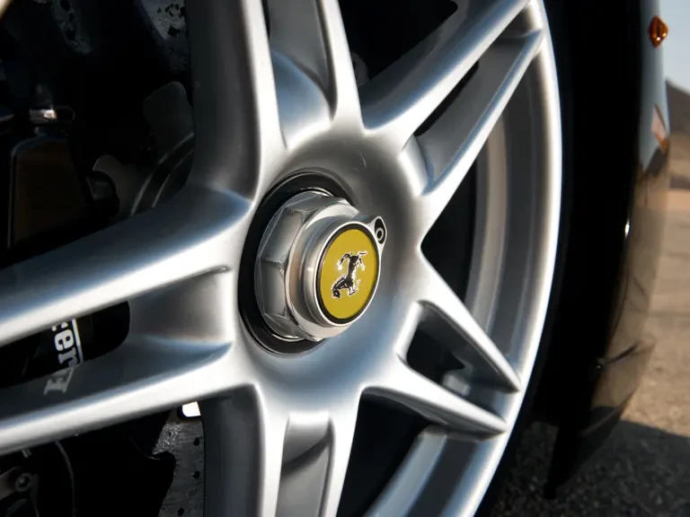 2003 Ferrari Enzo - Image 13 of 31