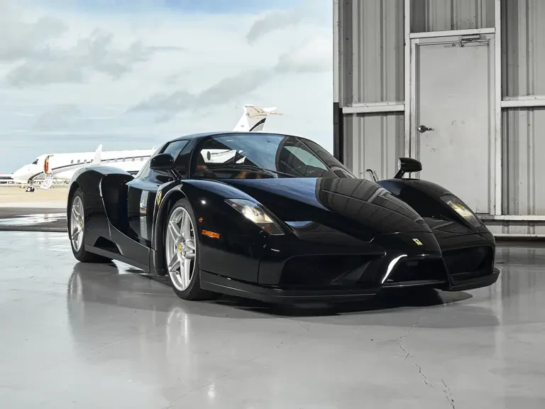 2003 Ferrari Enzo - Image 2 of 31