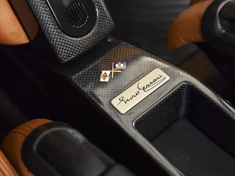2003 Ferrari Enzo - Image 17 of 31