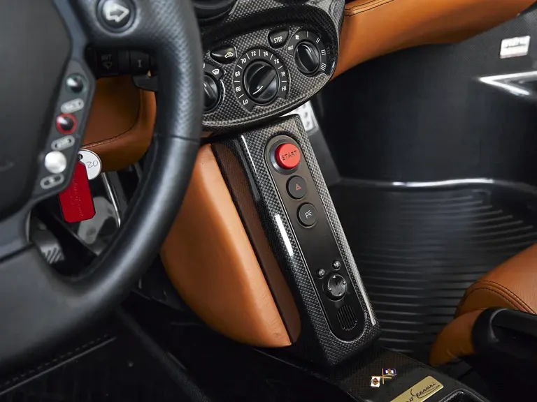 2003 Ferrari Enzo - Image 14 of 31