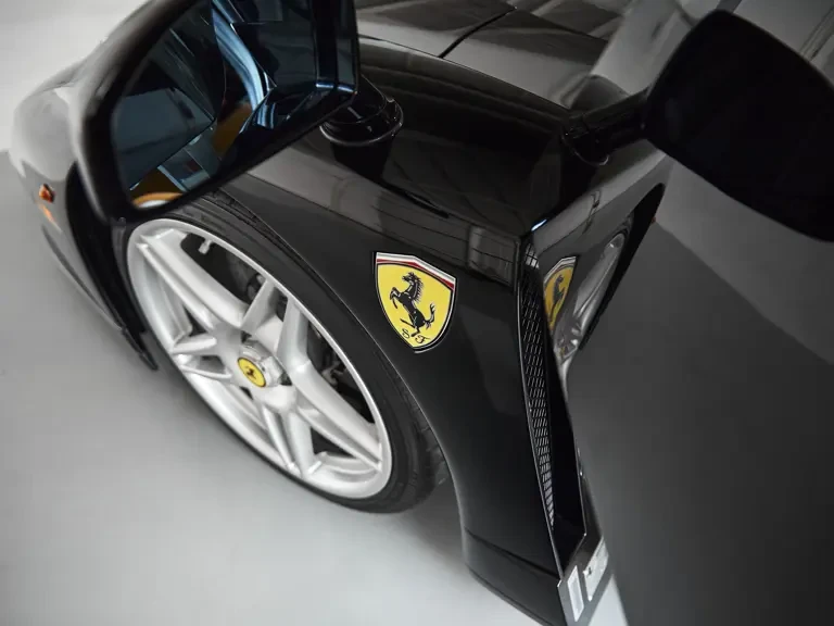 2003 Ferrari Enzo - Image 28 of 31