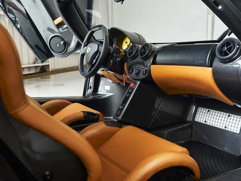 2003 Ferrari Enzo - Image 5 of 31