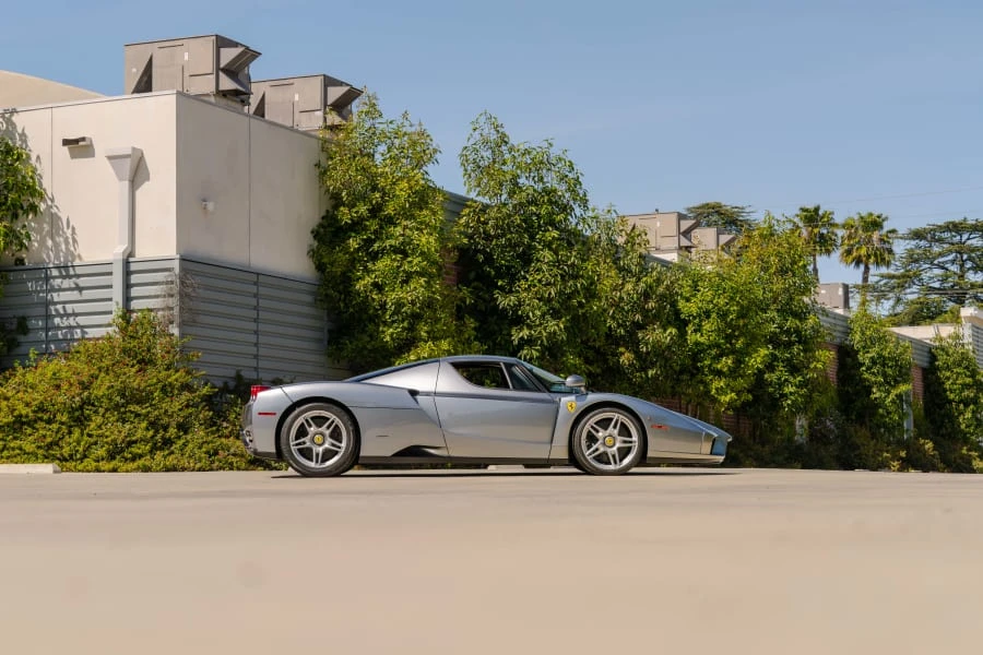 2003 Ferrari Enzo - Image 20 of 31