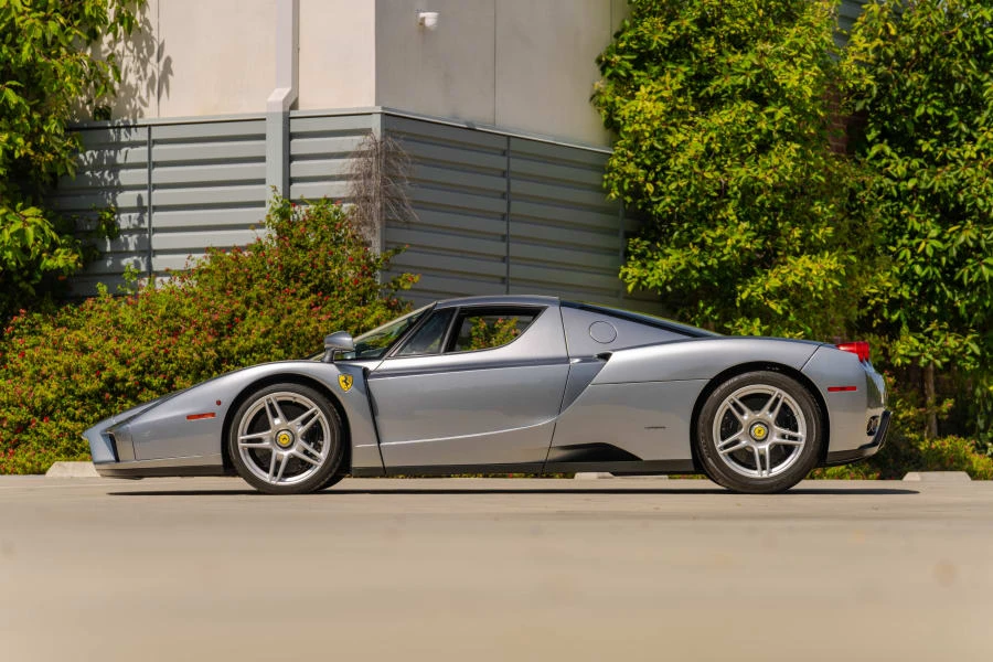 2003 Ferrari Enzo - Image 30 of 31