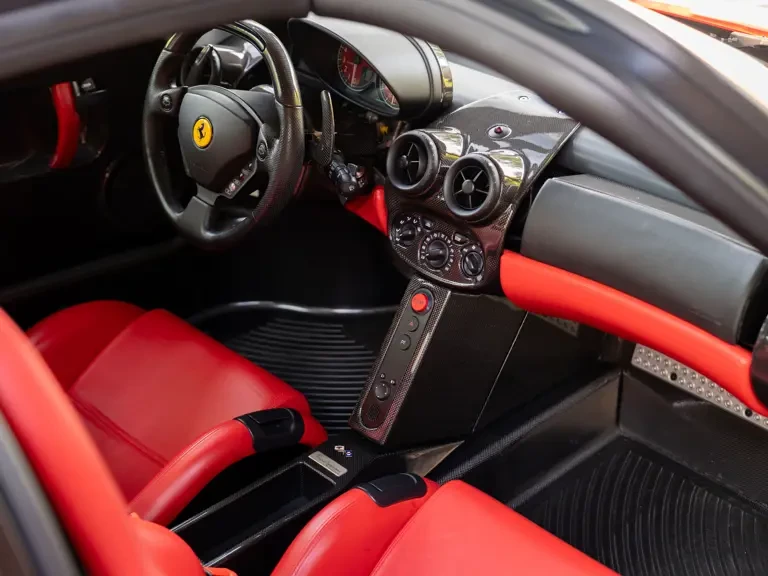 2003 Ferrari Enzo - Image 27 of 31