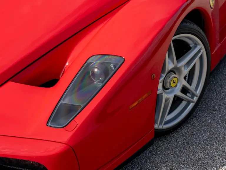2003 Ferrari Enzo - Image 13 of 31