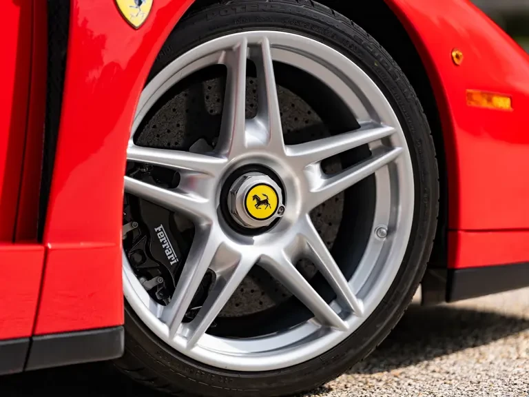 2003 Ferrari Enzo - Image 20 of 31