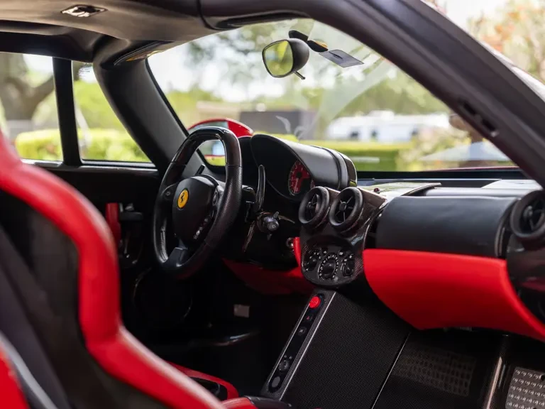 2003 Ferrari Enzo - Image 26 of 31