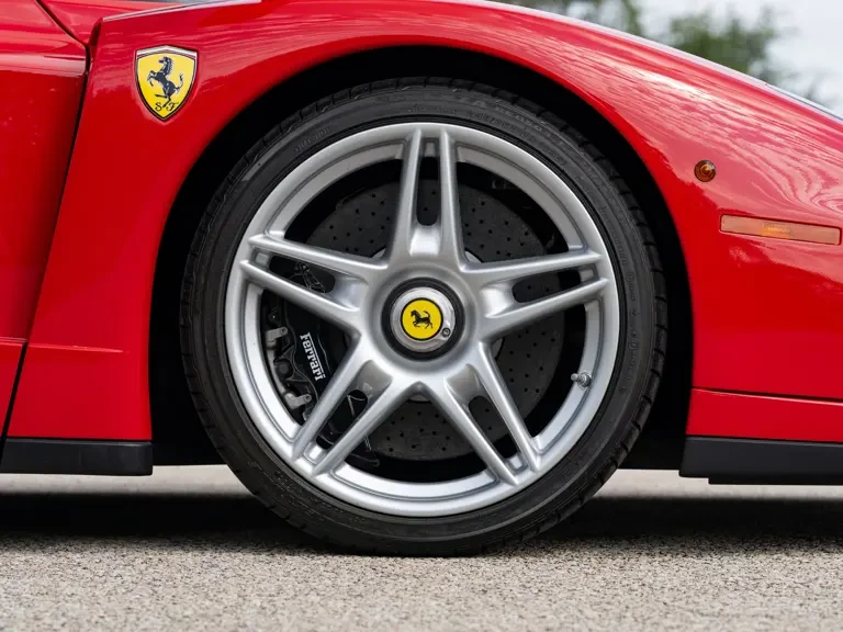 2003 Ferrari Enzo - Image 24 of 31