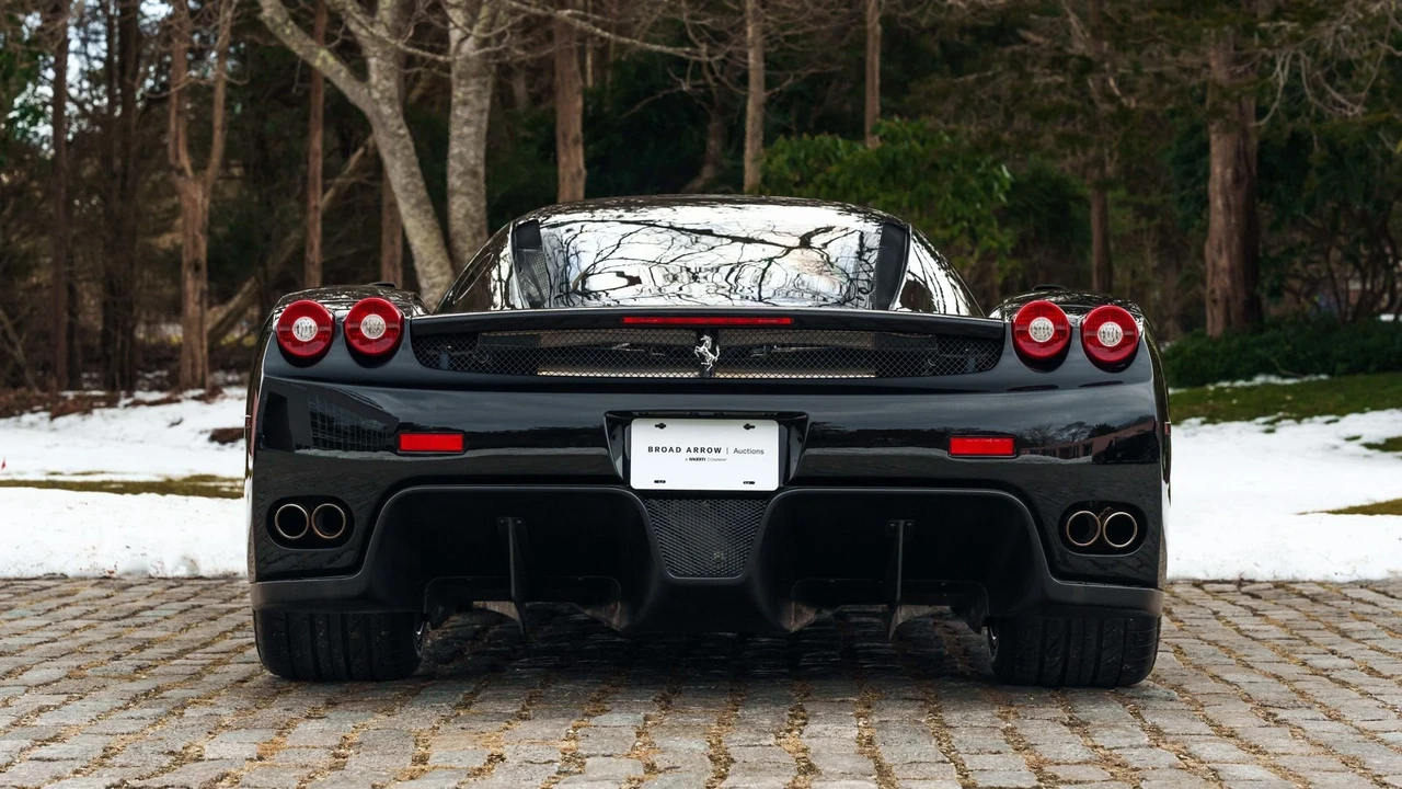2003 Ferrari Enzo - Image 3 of 31