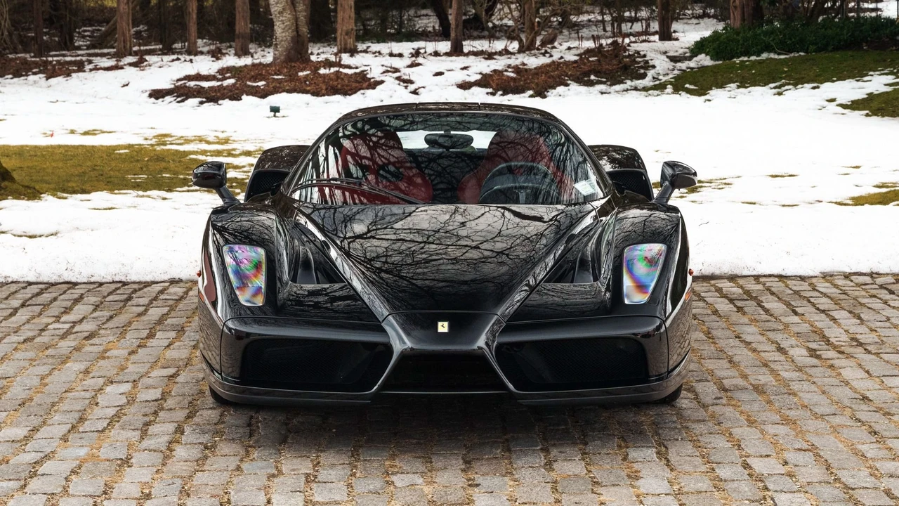 2003 Ferrari Enzo - Image 9 of 31