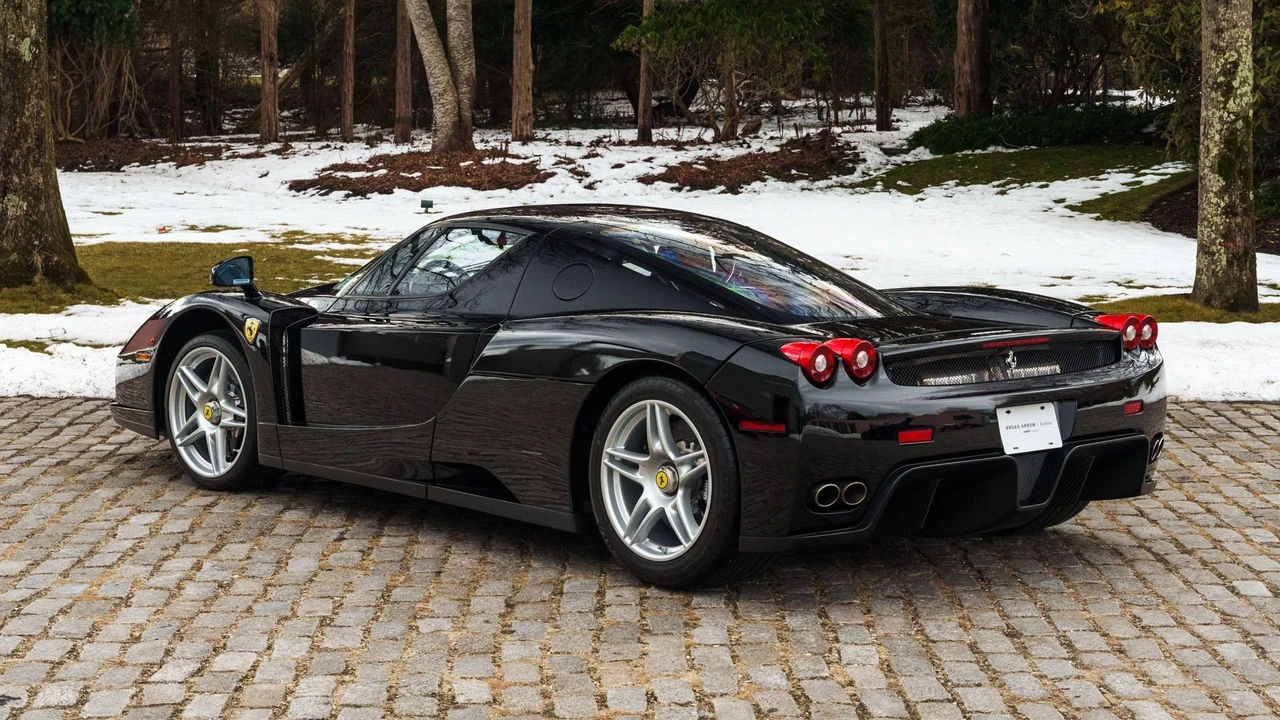 2003 Ferrari Enzo - Image 4 of 31