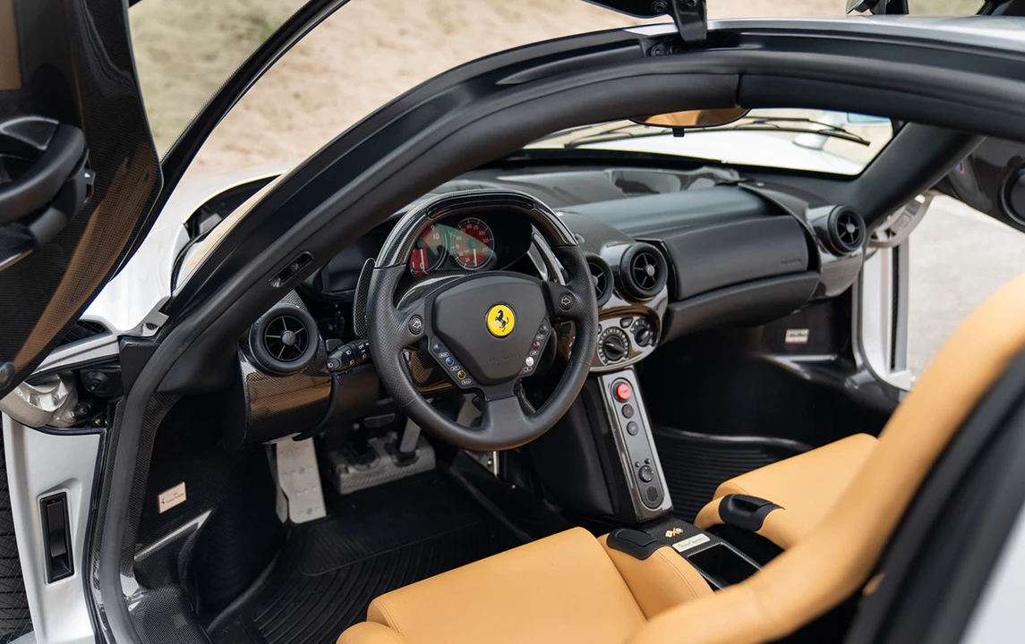 2003 Ferrari Enzo - Image 27 of 31