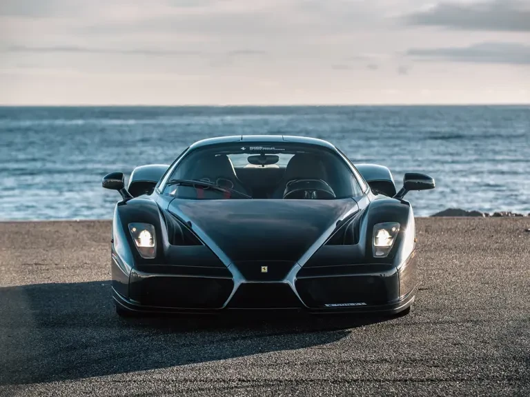 2003 Ferrari Enzo - Image 8 of 31
