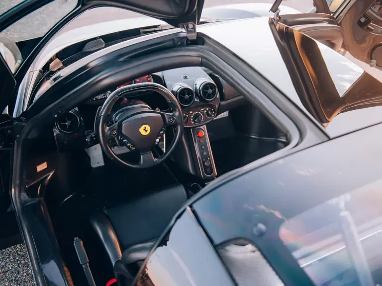 2003 Ferrari Enzo - Image 27 of 31