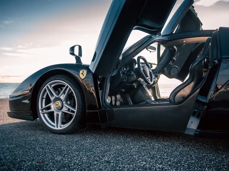 2003 Ferrari Enzo - Image 10 of 31