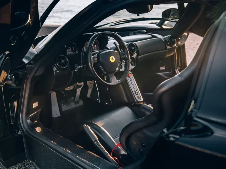2003 Ferrari Enzo - Image 5 of 31