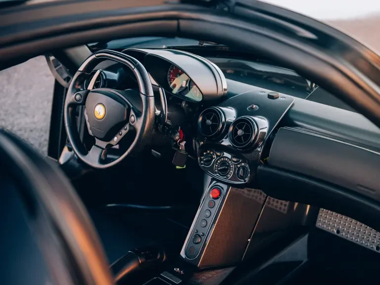 2003 Ferrari Enzo - Image 20 of 31