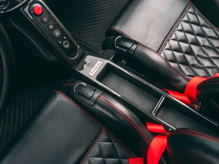 2003 Ferrari Enzo - Image 20 of 31