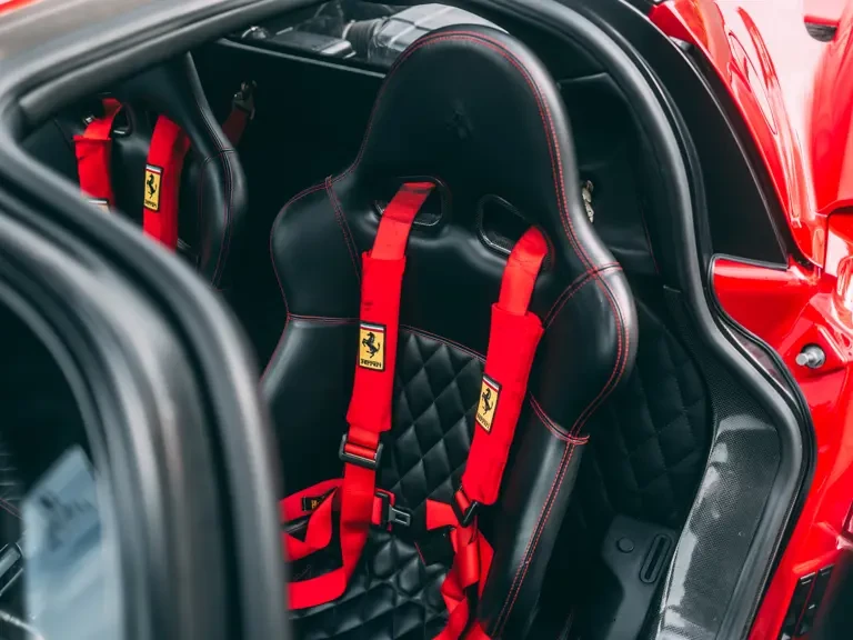 2003 Ferrari Enzo - Image 19 of 31