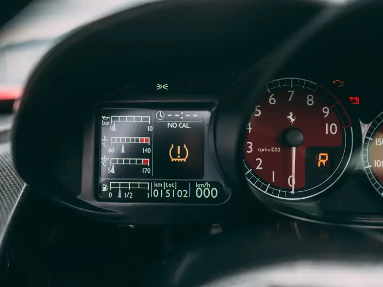 2003 Ferrari Enzo - Image 21 of 31