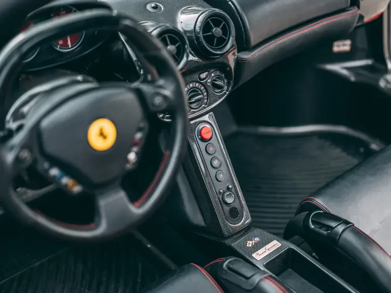 2003 Ferrari Enzo - Image 14 of 31