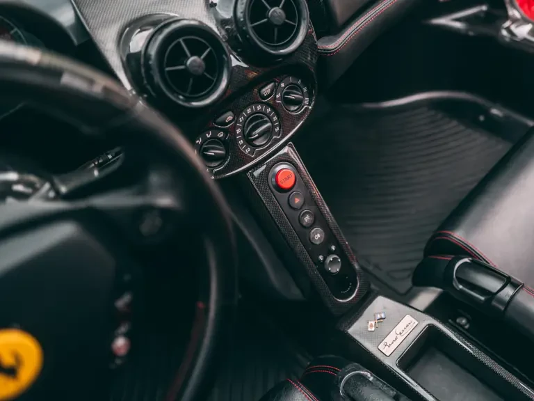 2003 Ferrari Enzo - Image 30 of 31