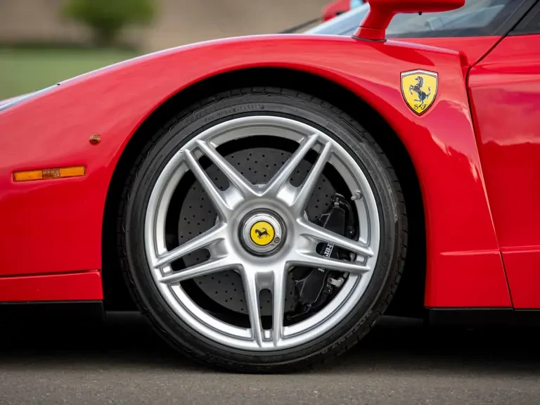 2003 Ferrari Enzo - Image 30 of 31